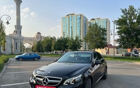 Mercedes-Benz E-Класс, 2014 год, 1 750 000 рублей, 11 фотография