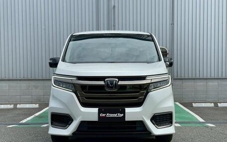 Honda Stepwgn IV, 2021 год, 1 700 000 рублей, 2 фотография