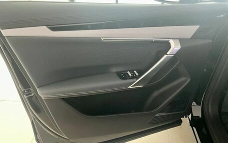 Geely Atlas, 2025 год, 3 760 990 рублей, 12 фотография