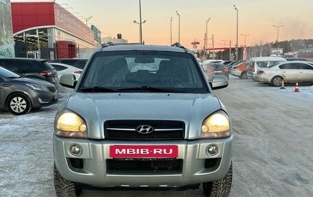 Hyundai Tucson III, 2006 год, 750 000 рублей, 3 фотография