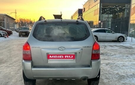 Hyundai Tucson III, 2006 год, 750 000 рублей, 4 фотография