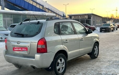 Hyundai Tucson III, 2006 год, 750 000 рублей, 2 фотография