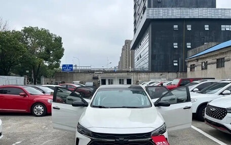 Chevrolet Monza, 2022 год, 1 250 000 рублей, 3 фотография