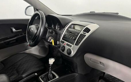 KIA cee'd I рестайлинг, 2009 год, 647 000 рублей, 11 фотография