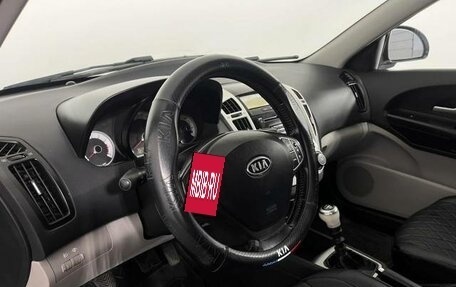 KIA cee'd I рестайлинг, 2009 год, 647 000 рублей, 10 фотография