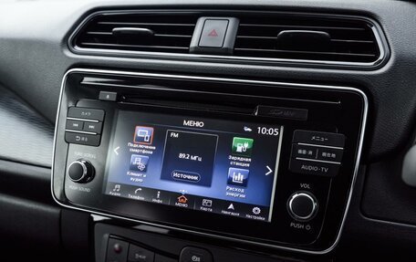 Nissan Leaf II, 2018 год, 1 890 000 рублей, 19 фотография