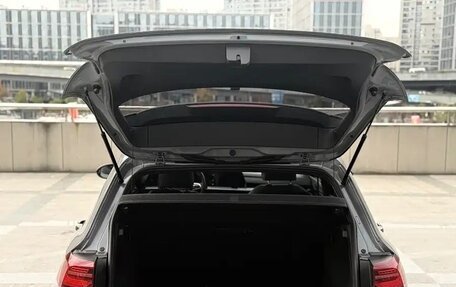 Volkswagen Golf VIII, 2022 год, 2 191 000 рублей, 7 фотография