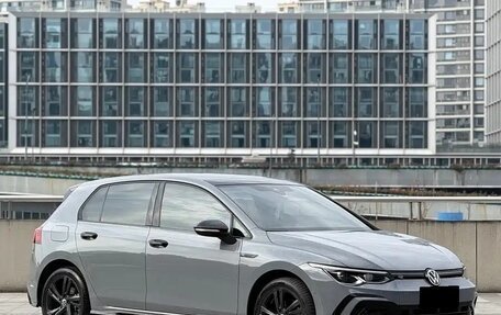 Volkswagen Golf VIII, 2022 год, 2 191 000 рублей, 4 фотография