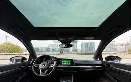 Volkswagen Golf VIII, 2022 год, 2 191 000 рублей, 14 фотография