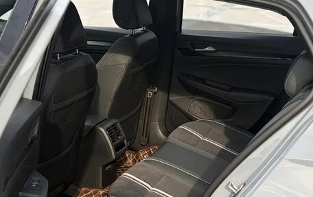 Volkswagen Golf VIII, 2022 год, 2 191 000 рублей, 20 фотография