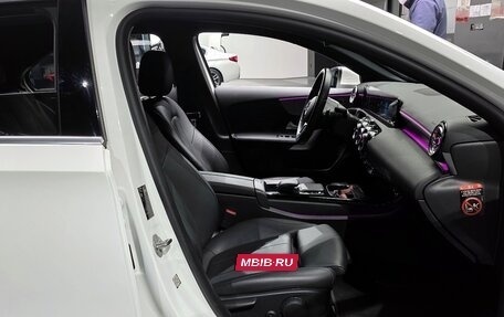 Mercedes-Benz A-Класс, 2021 год, 2 710 000 рублей, 12 фотография