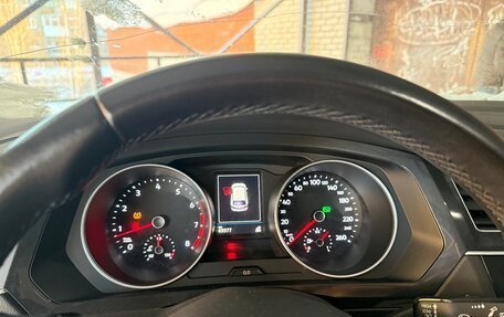 Volkswagen Tiguan II, 2021 год, 3 700 000 рублей, 9 фотография