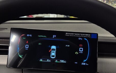 BYD Qin, 2025 год, 2 400 000 рублей, 11 фотография