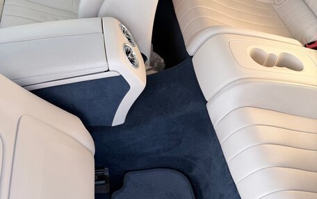 Mercedes-Benz E-Класс, 2019 год, 4 100 000 рублей, 6 фотография