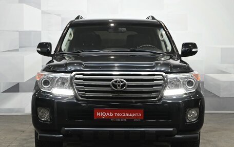 Toyota Land Cruiser 200, 2015 год, 4 950 000 рублей, 2 фотография