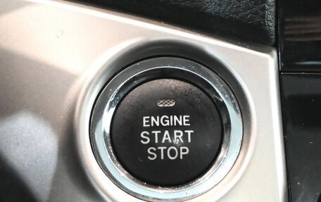 Toyota Land Cruiser 200, 2015 год, 4 950 000 рублей, 19 фотография