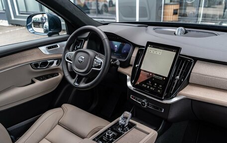 Volvo XC90 II рестайлинг, 2025 год, 12 440 000 рублей, 18 фотография