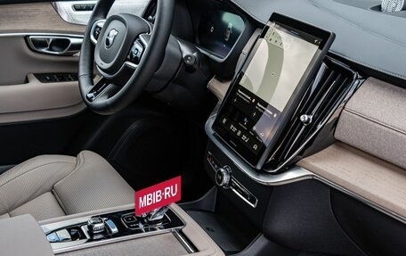 Volvo XC90 II рестайлинг, 2025 год, 12 440 000 рублей, 17 фотография