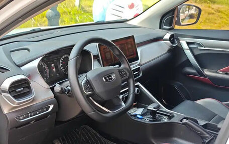 Geely Coolray I, 2022 год, 1 105 000 рублей, 10 фотография