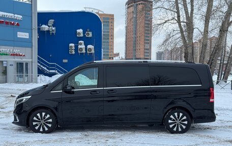 Mercedes-Benz V-Класс, 2022 год, 13 000 000 рублей, 2 фотография