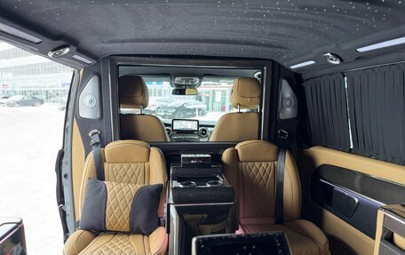 Mercedes-Benz V-Класс, 2022 год, 13 000 000 рублей, 18 фотография