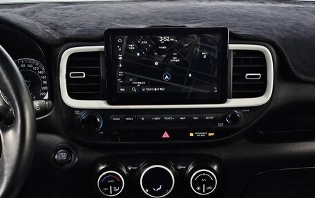 Hyundai Venue I, 2022 год, 1 800 548 рублей, 14 фотография