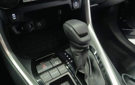 Toyota RAV4, 2025 год, 3 446 000 рублей, 10 фотография