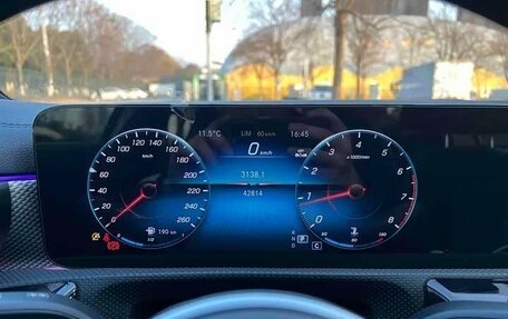 Mercedes-Benz A-Класс, 2022 год, 2 180 000 рублей, 11 фотография