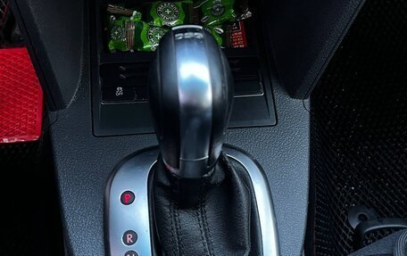 Volkswagen Touran III, 2011 год, 997 000 рублей, 8 фотография