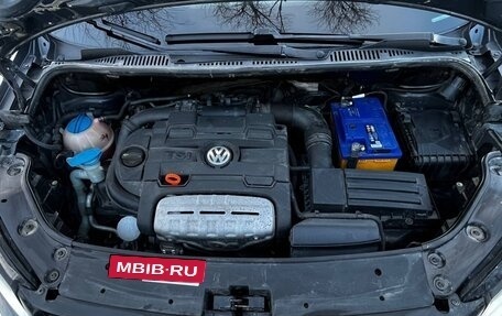 Volkswagen Touran III, 2011 год, 997 000 рублей, 9 фотография