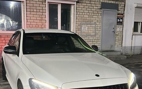 Mercedes-Benz C-Класс, 2018 год, 2 600 000 рублей, 3 фотография