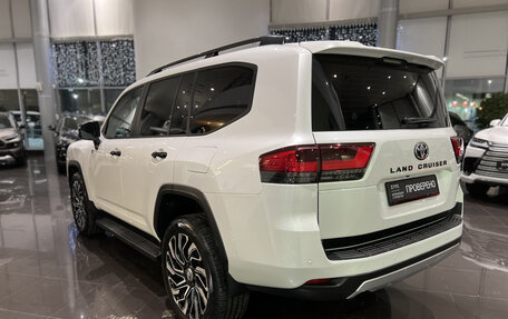 Toyota Land Cruiser, 2022 год, 13 750 000 рублей, 8 фотография