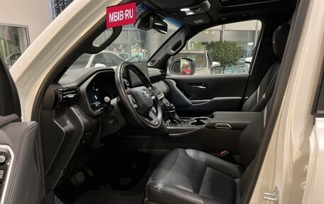 Toyota Land Cruiser, 2022 год, 13 750 000 рублей, 20 фотография