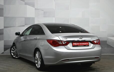 Hyundai Sonata VI, 2010 год, 1 230 000 рублей, 4 фотография