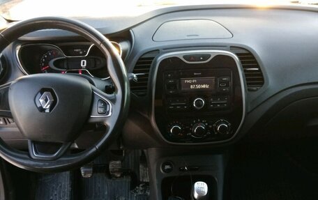 Renault Kaptur I рестайлинг, 2018 год, 1 200 000 рублей, 6 фотография