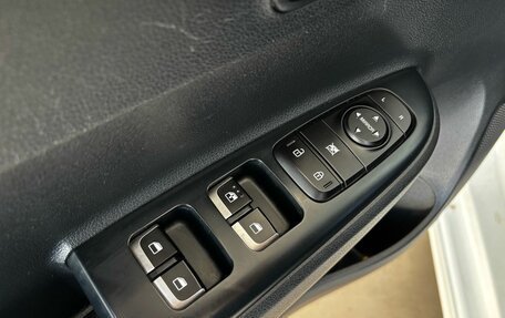 KIA Rio IV, 2020 год, 1 219 000 рублей, 8 фотография