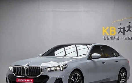 BMW 5 серия, 2025 год, 9 430 000 рублей, 1 фотография