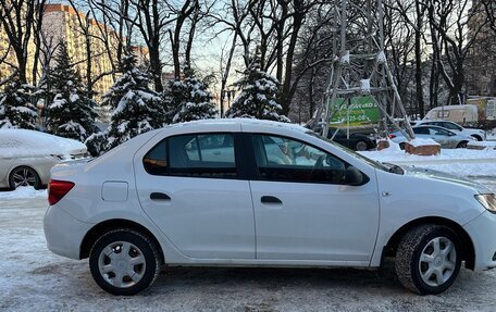 Renault Logan II, 2015 год, 460 000 рублей, 1 фотография