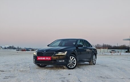 Skoda Superb III рестайлинг, 2016 год, 3 500 000 рублей, 2 фотография