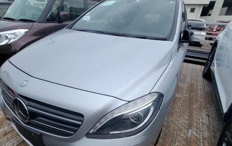 Mercedes-Benz B-Класс, 2012 год, 1 315 000 рублей, 3 фотография