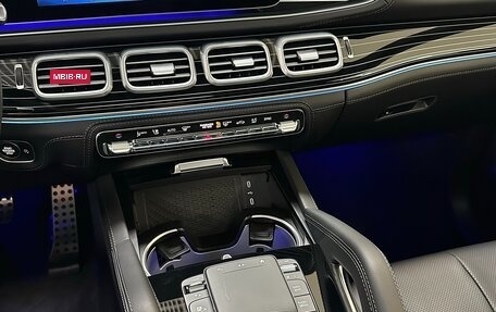 Mercedes-Benz GLS, 2025 год, 17 599 000 рублей, 38 фотография