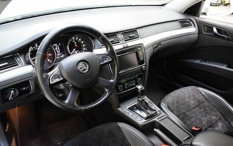 Skoda Superb III рестайлинг, 2013 год, 920 000 рублей, 9 фотография