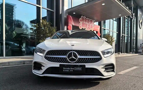 Mercedes-Benz A-Класс, 2021 год, 1 600 000 рублей, 2 фотография