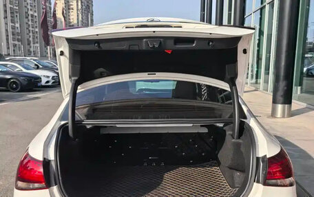 Mercedes-Benz A-Класс, 2021 год, 1 600 000 рублей, 9 фотография