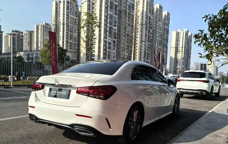 Mercedes-Benz A-Класс, 2021 год, 1 600 000 рублей, 8 фотография