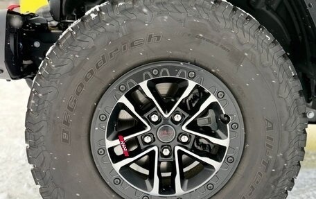 Jeep Wrangler, 2025 год, 9 999 000 рублей, 27 фотография