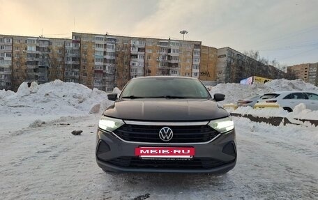 Volkswagen Polo VI (EU Market), 2021 год, 1 320 000 рублей, 2 фотография