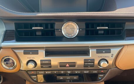 Lexus ES VII, 2017 год, 3 200 000 рублей, 27 фотография