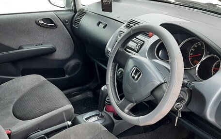 Honda Fit III, 2001 год, 275 000 рублей, 8 фотография