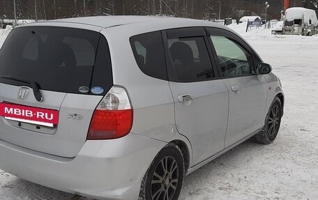 Honda Fit III, 2001 год, 275 000 рублей, 6 фотография